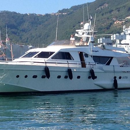Riviera Boat Resort La Spezia Eksteriør billede