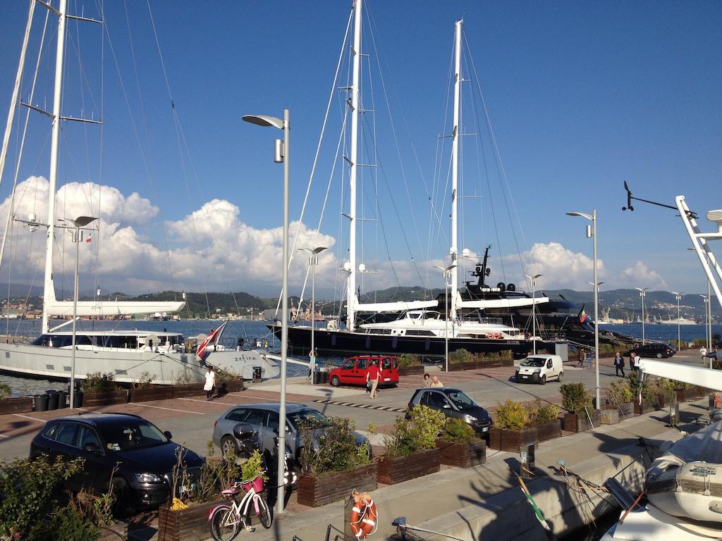 Riviera Boat Resort La Spezia Eksteriør billede